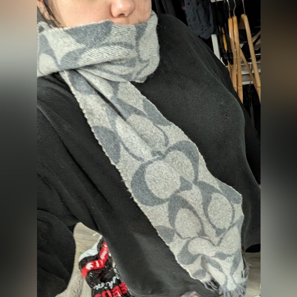 COACH WOOL BLEND SCARF - Picture 10 of 11